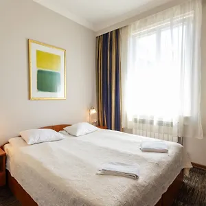 Stadion Aparthotel Warsaw